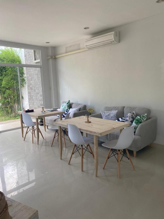 The Chu Cafe / Guesthouse Nai Harn Luaran gambar